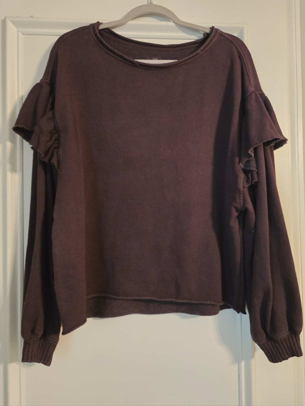 Aerie Ruffled Shoulder Sweatshirt in Deep Plum